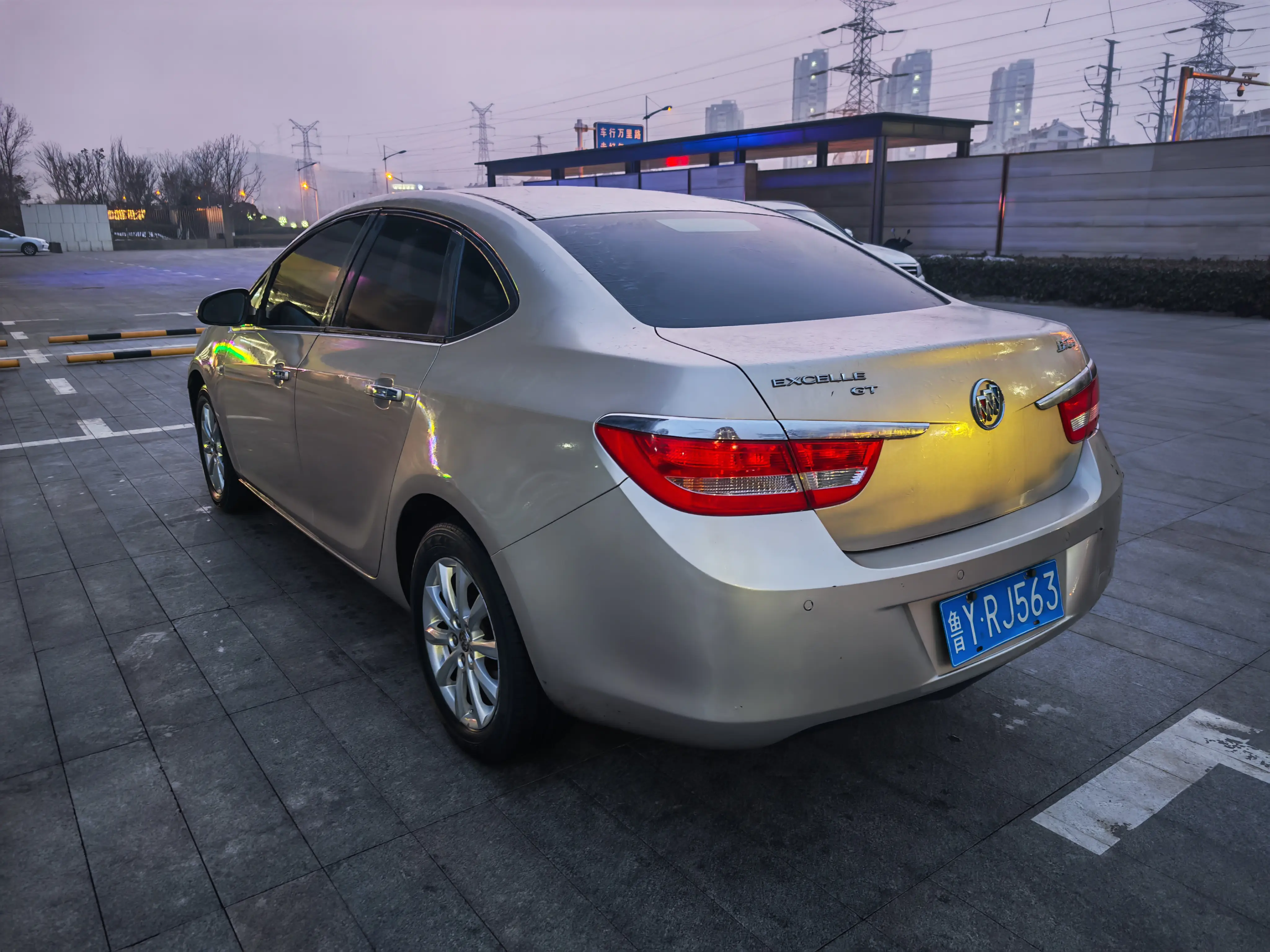 Buick Yinglang  из Китая