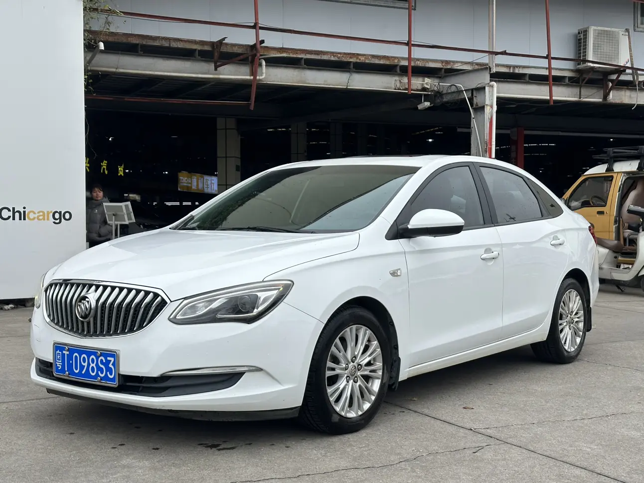 Buick Yinglang  из Китая