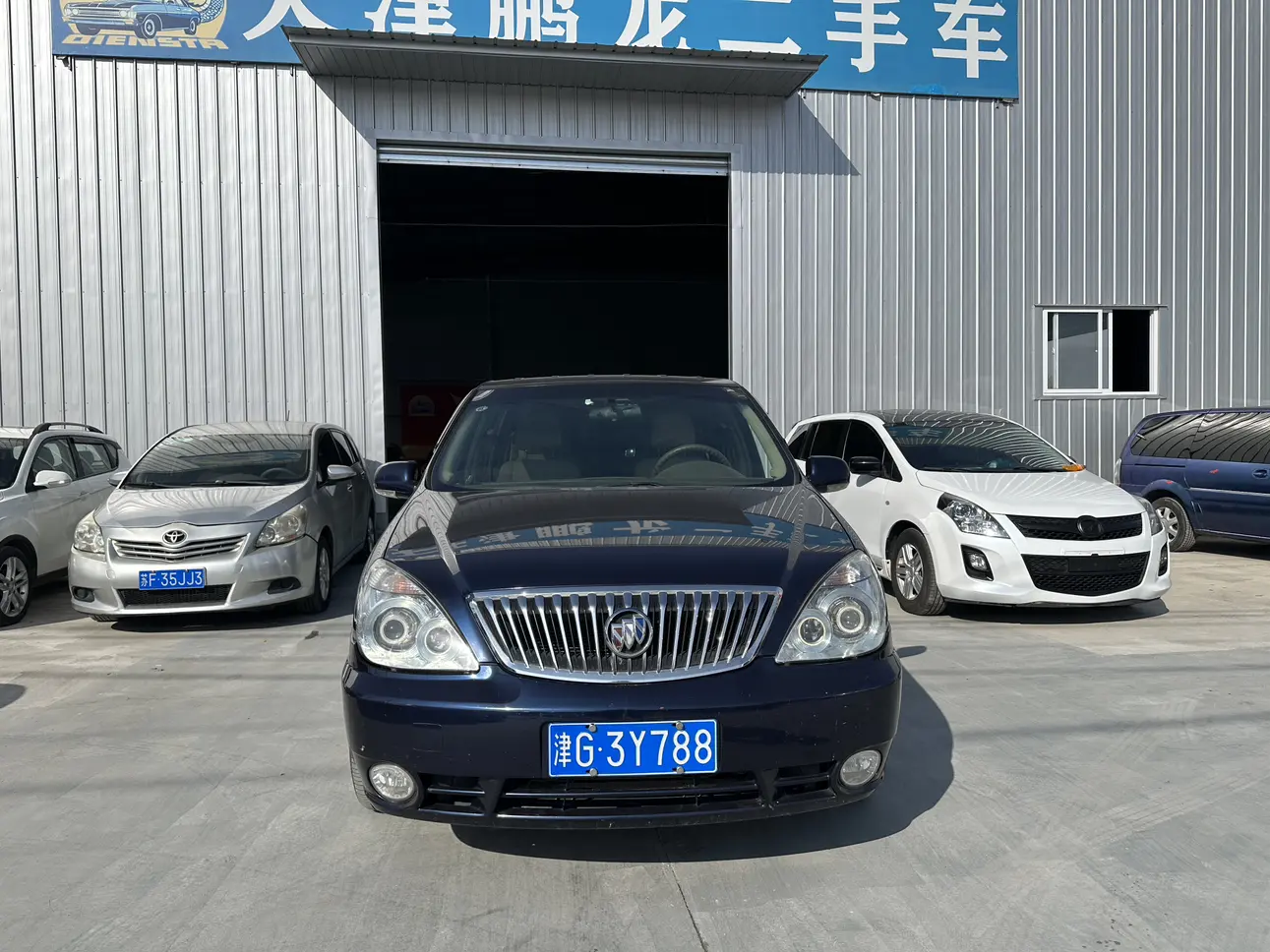 Buick GL8  из Китая