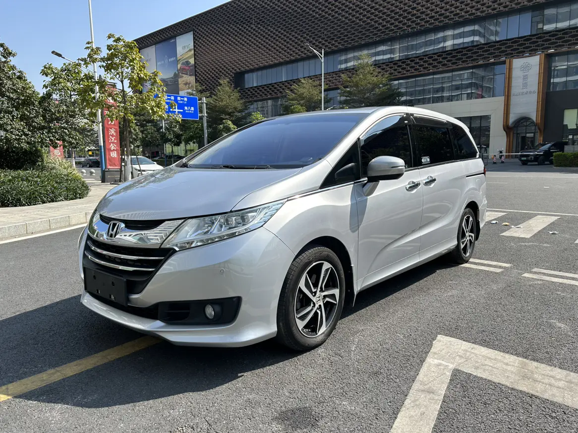 Honda Odyssey  из Китая
