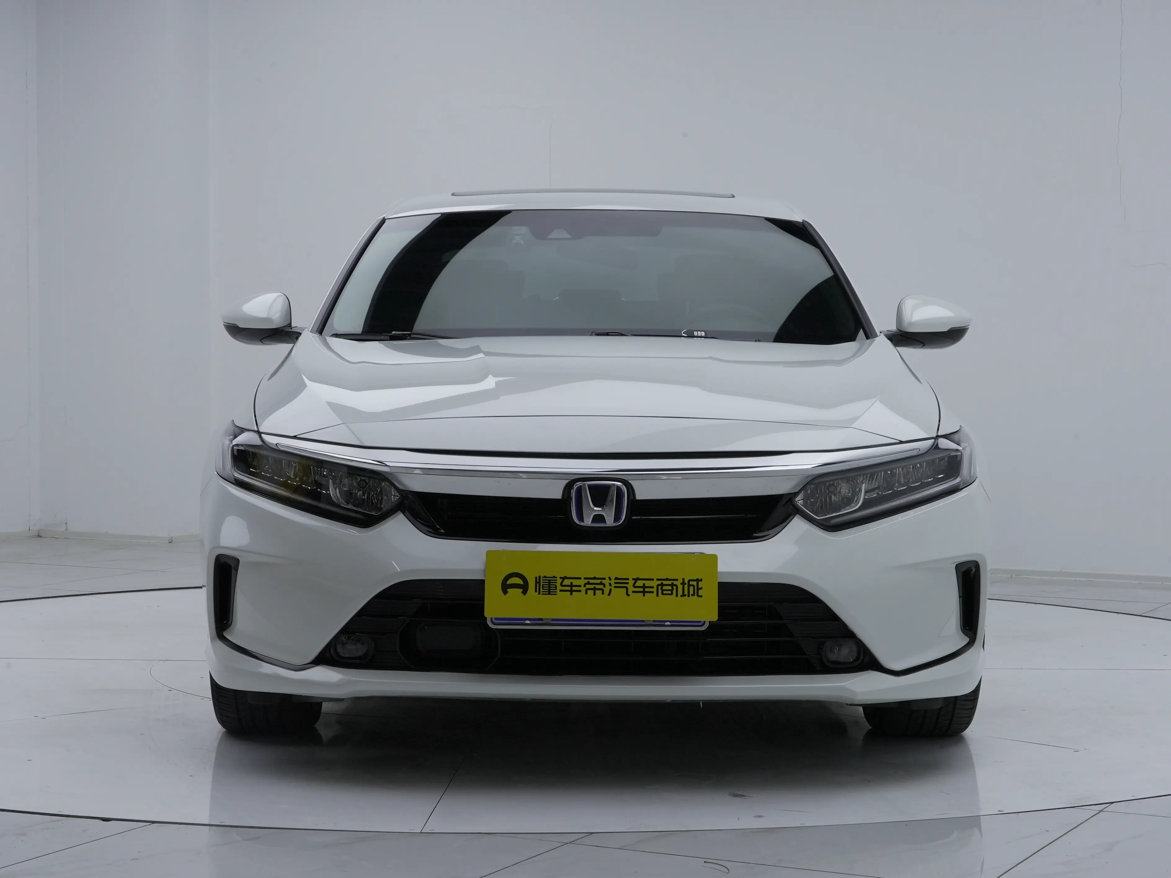 Honda Inspire (Yingshipai)  из Китая