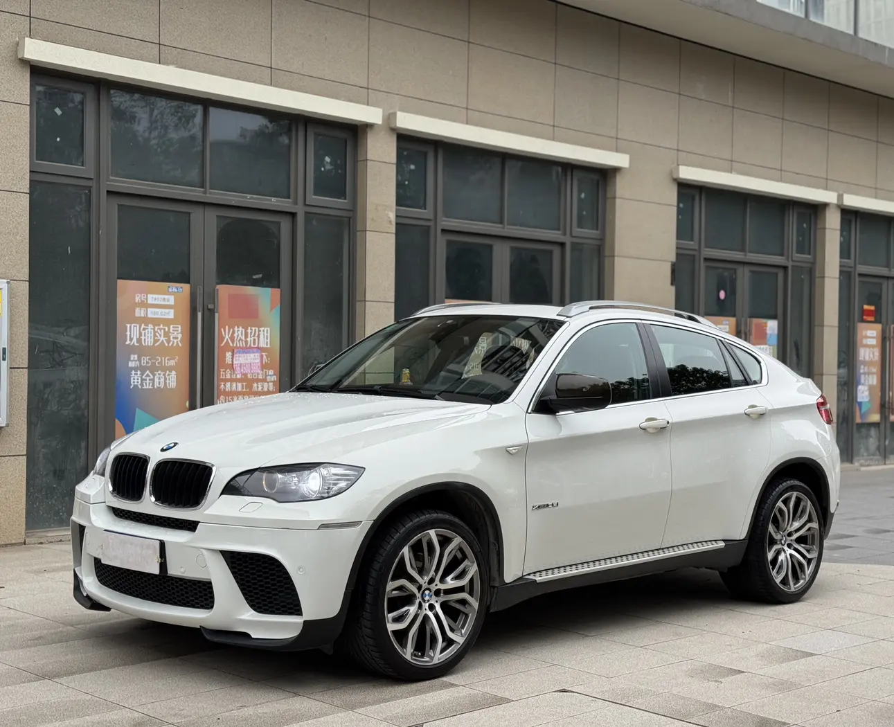 BMW X6  из Китая
