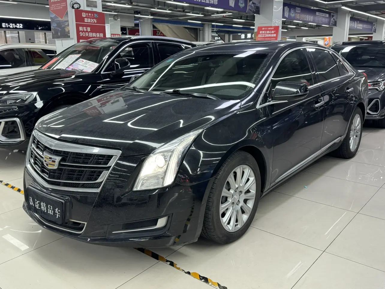 Cadillac XTS  из Китая
