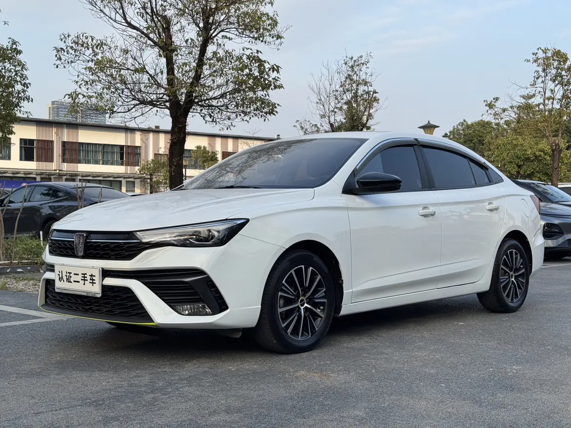 Roewe i5  из Китая