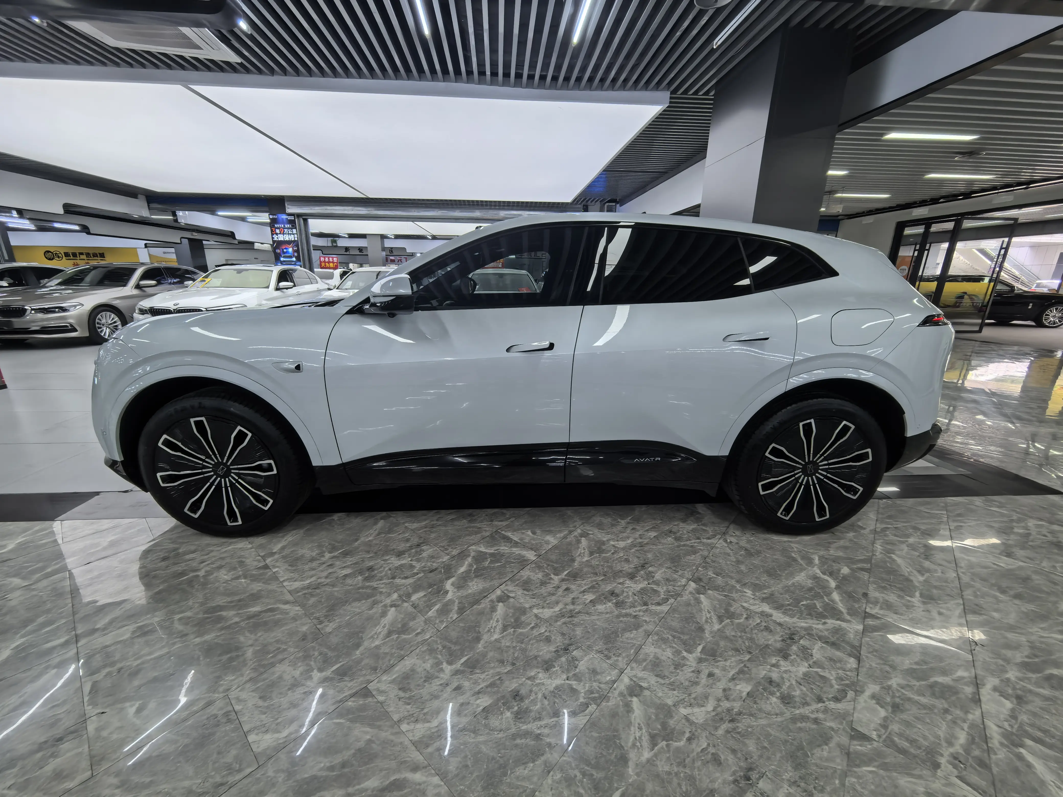 AVATR 07  из Китая