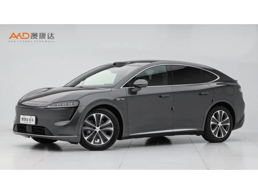 Luxeed Zhijie R7  из Китая