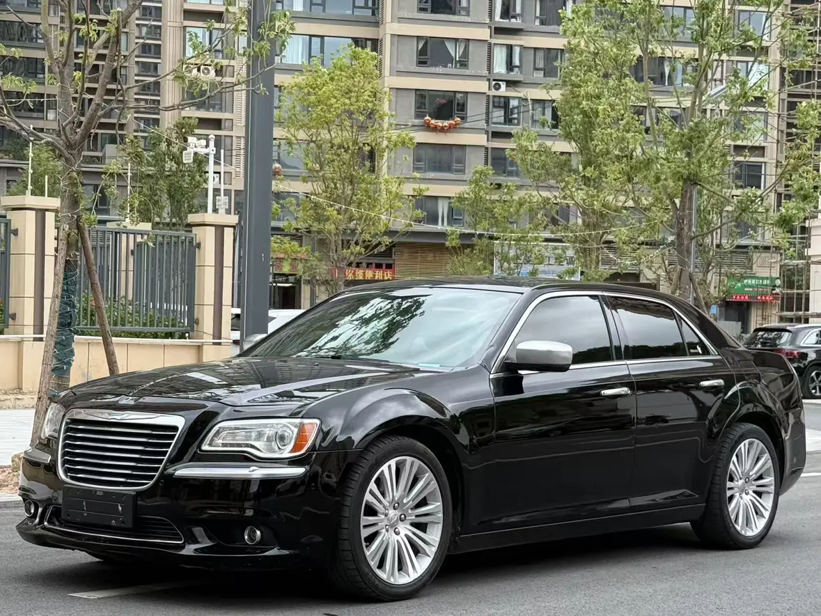 Chrysler 300C  из Китая