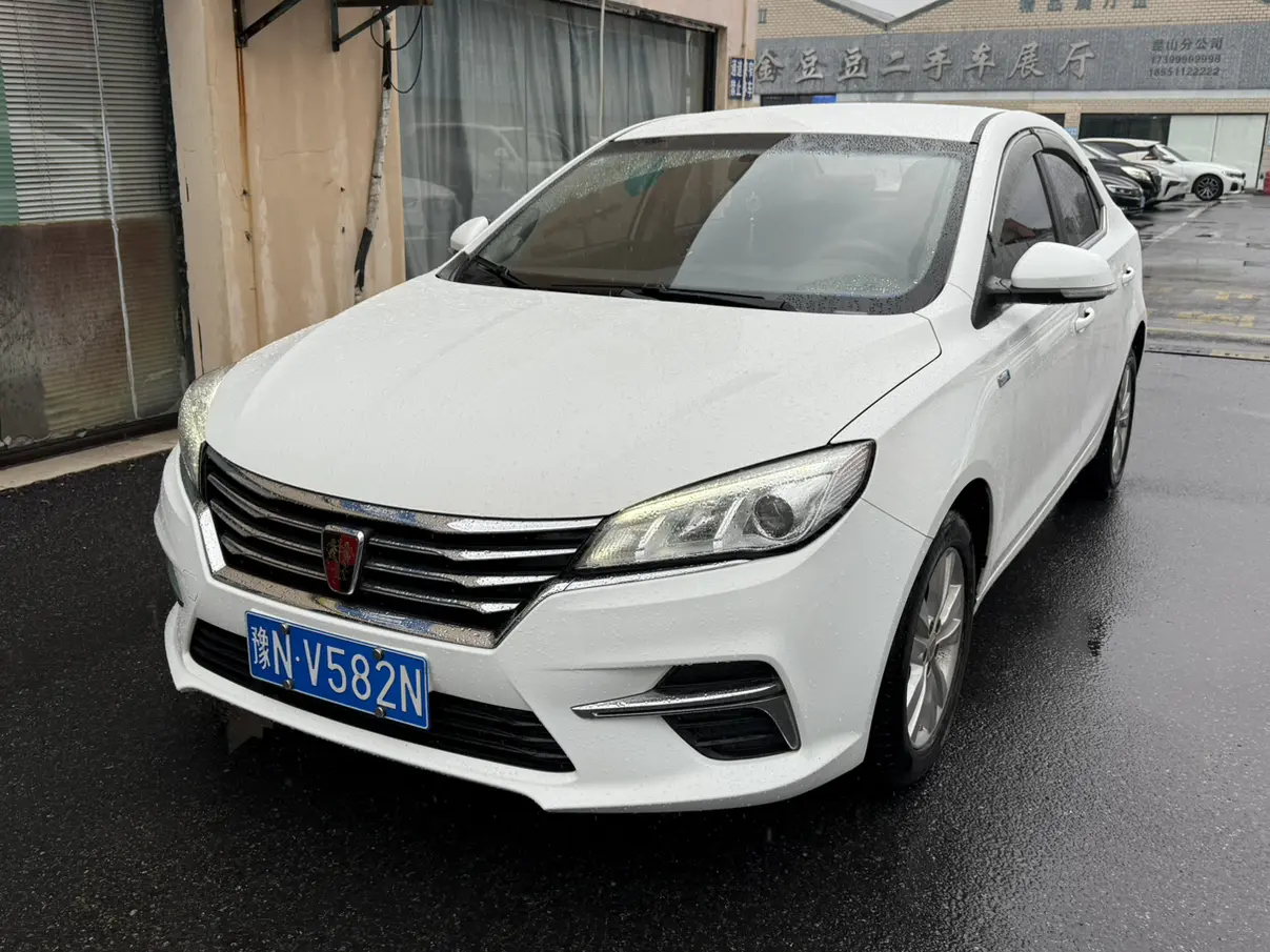 Roewe 360  из Китая