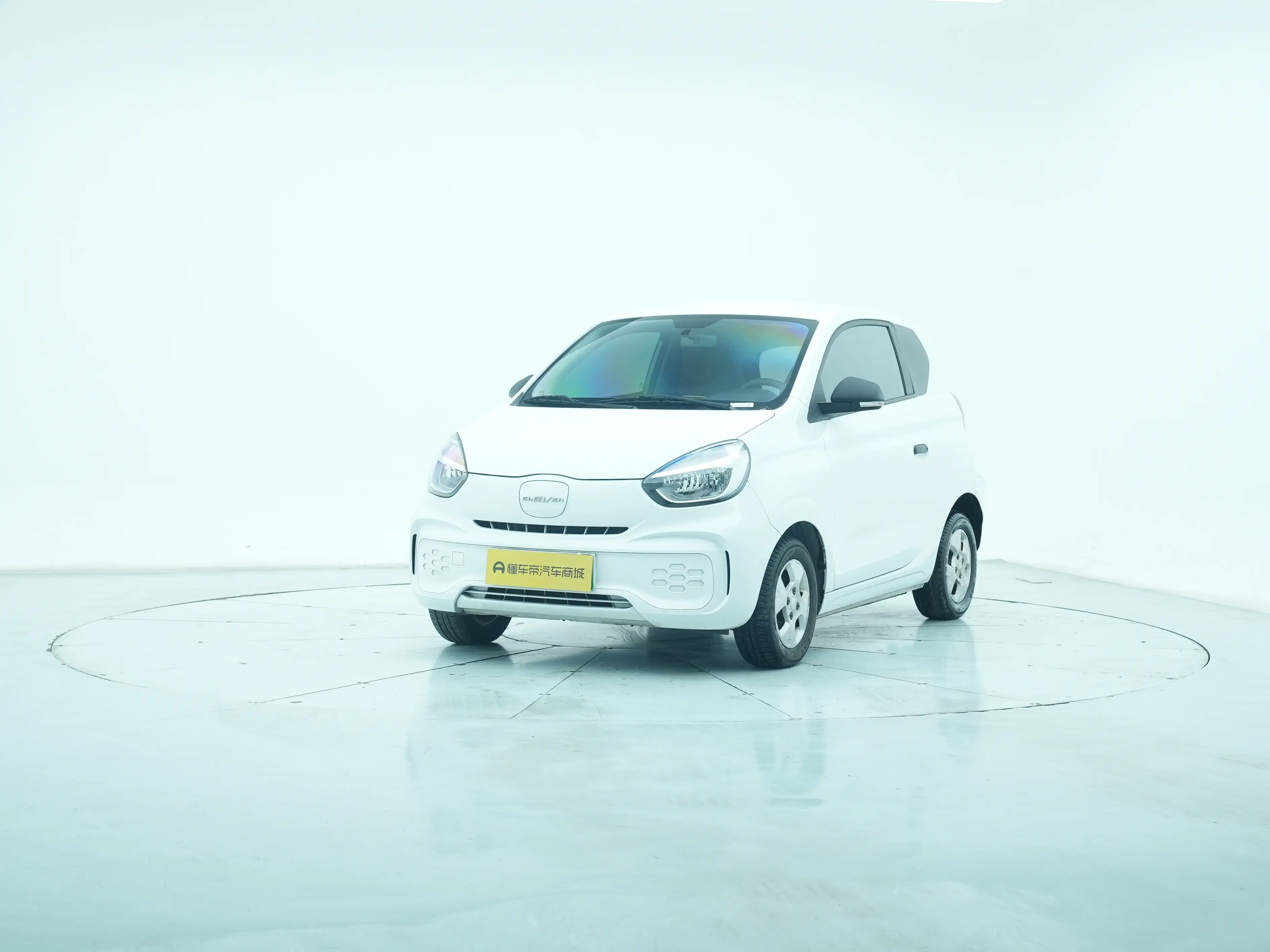 Roewe CLEVER  из Китая