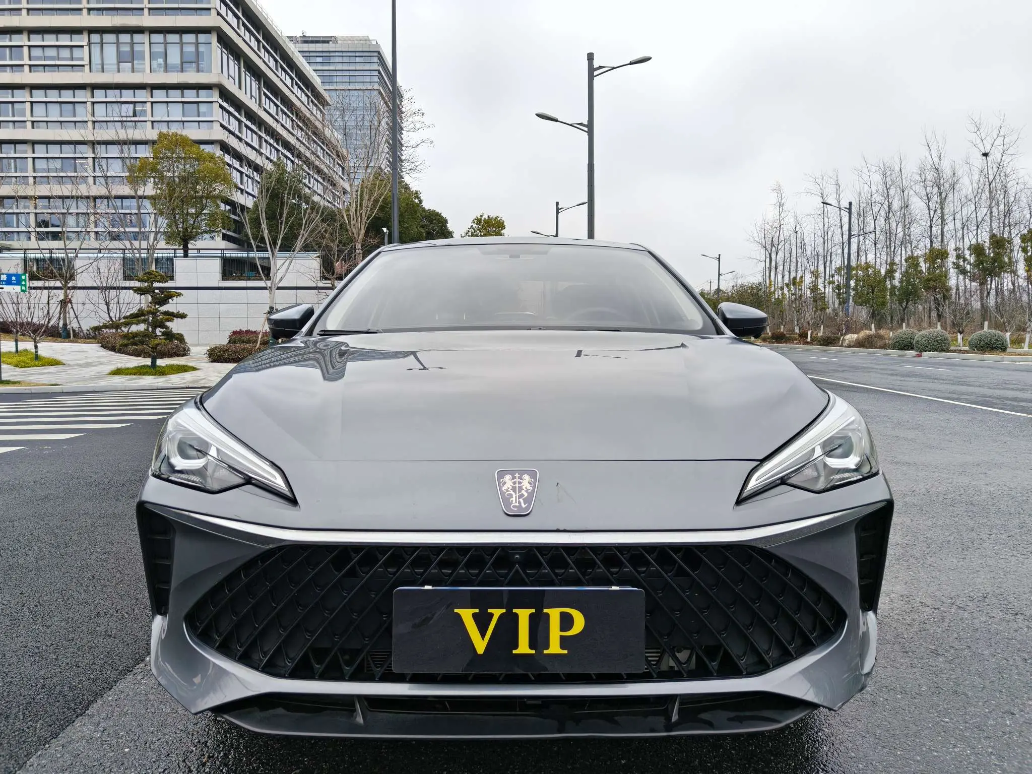 Roewe i5  из Китая