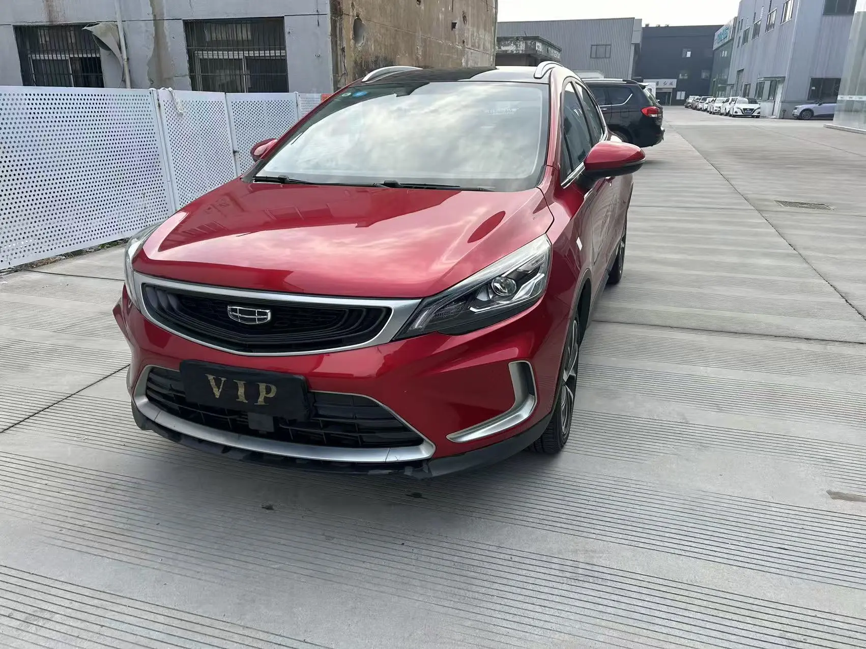 Geely Emgrand GS  из Китая