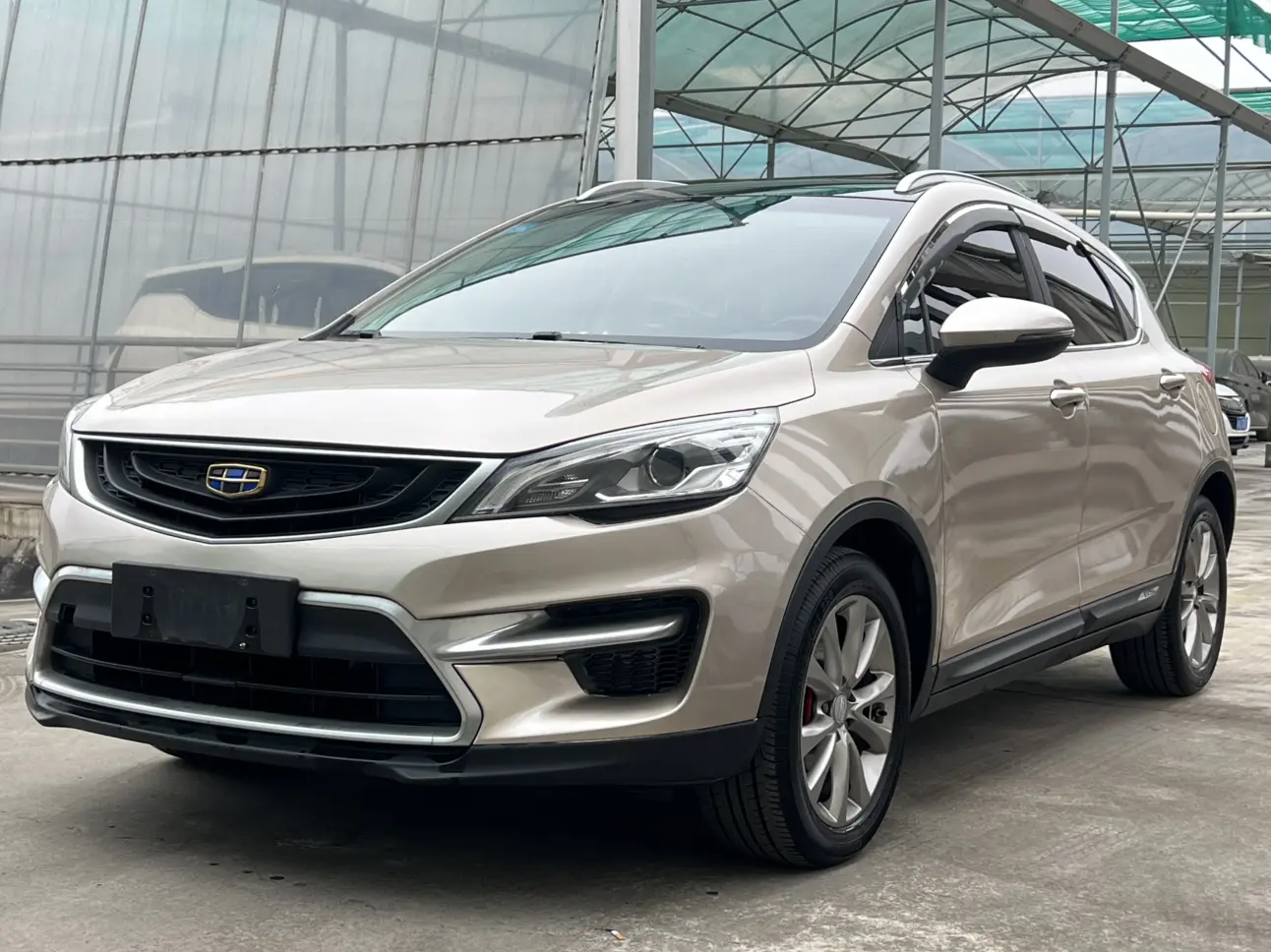 Geely Emgrand GS  из Китая