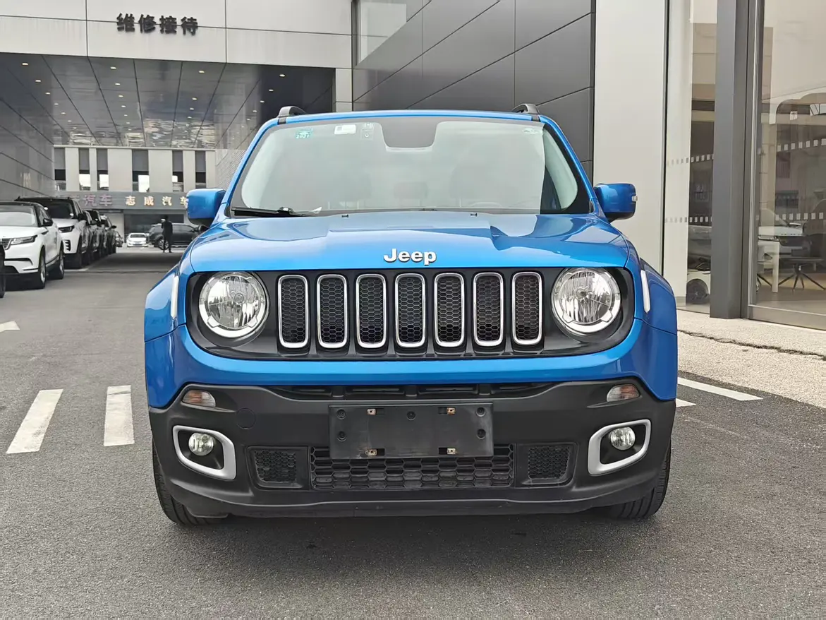 Jeep Freeman  из Китая