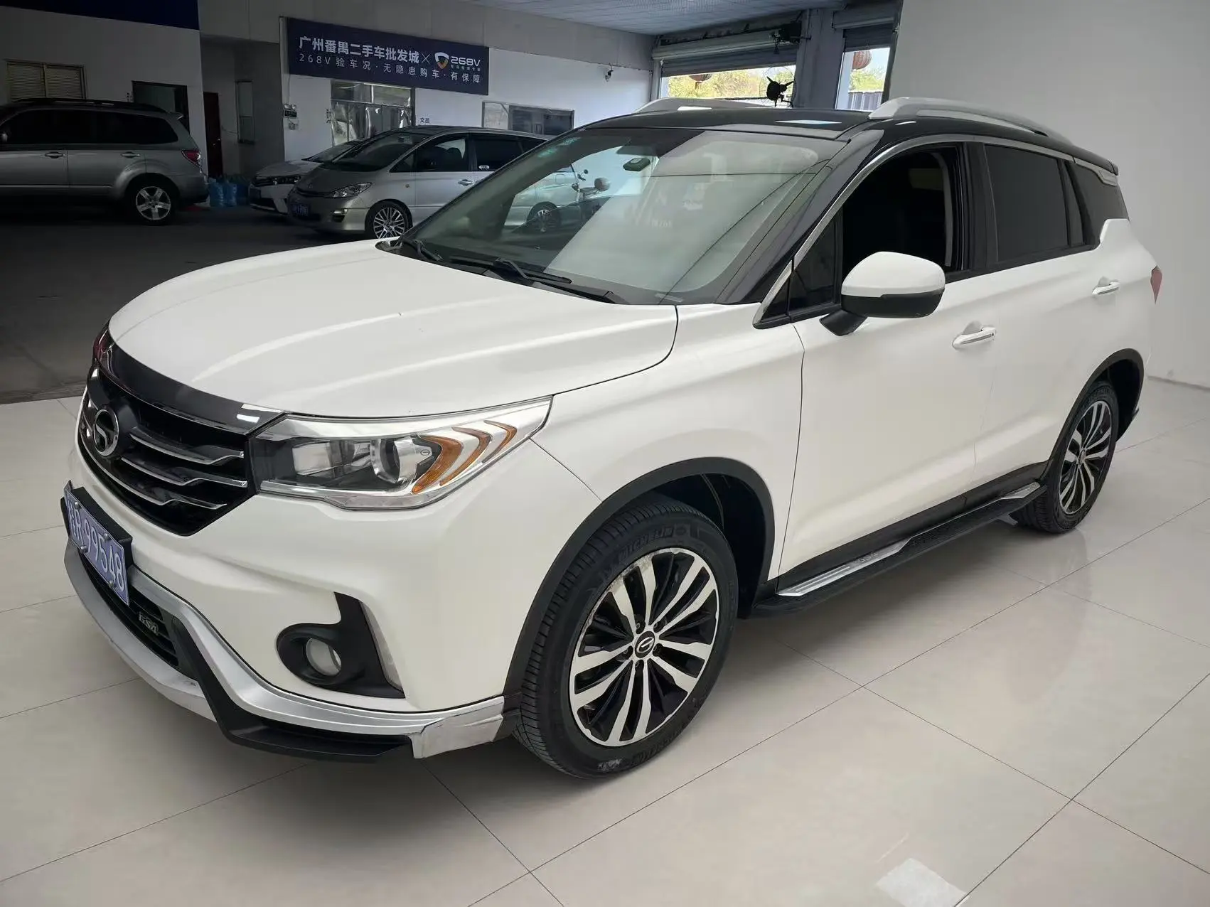 GAC Trumpchi GS4  из Китая