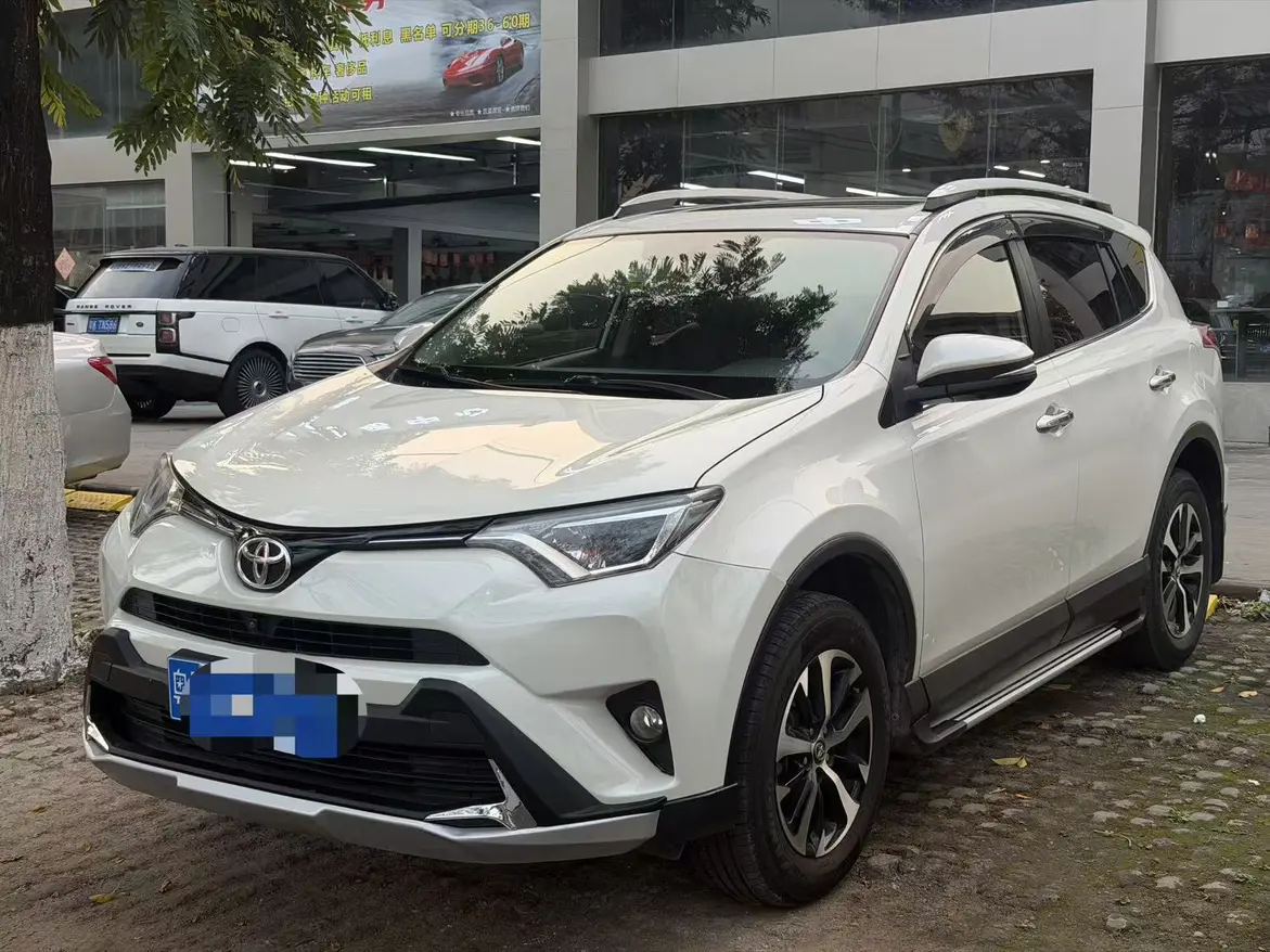 Toyota RAV4  из Китая