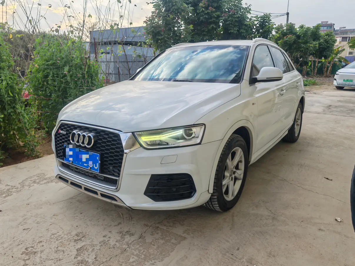 Audi Q3  из Китая