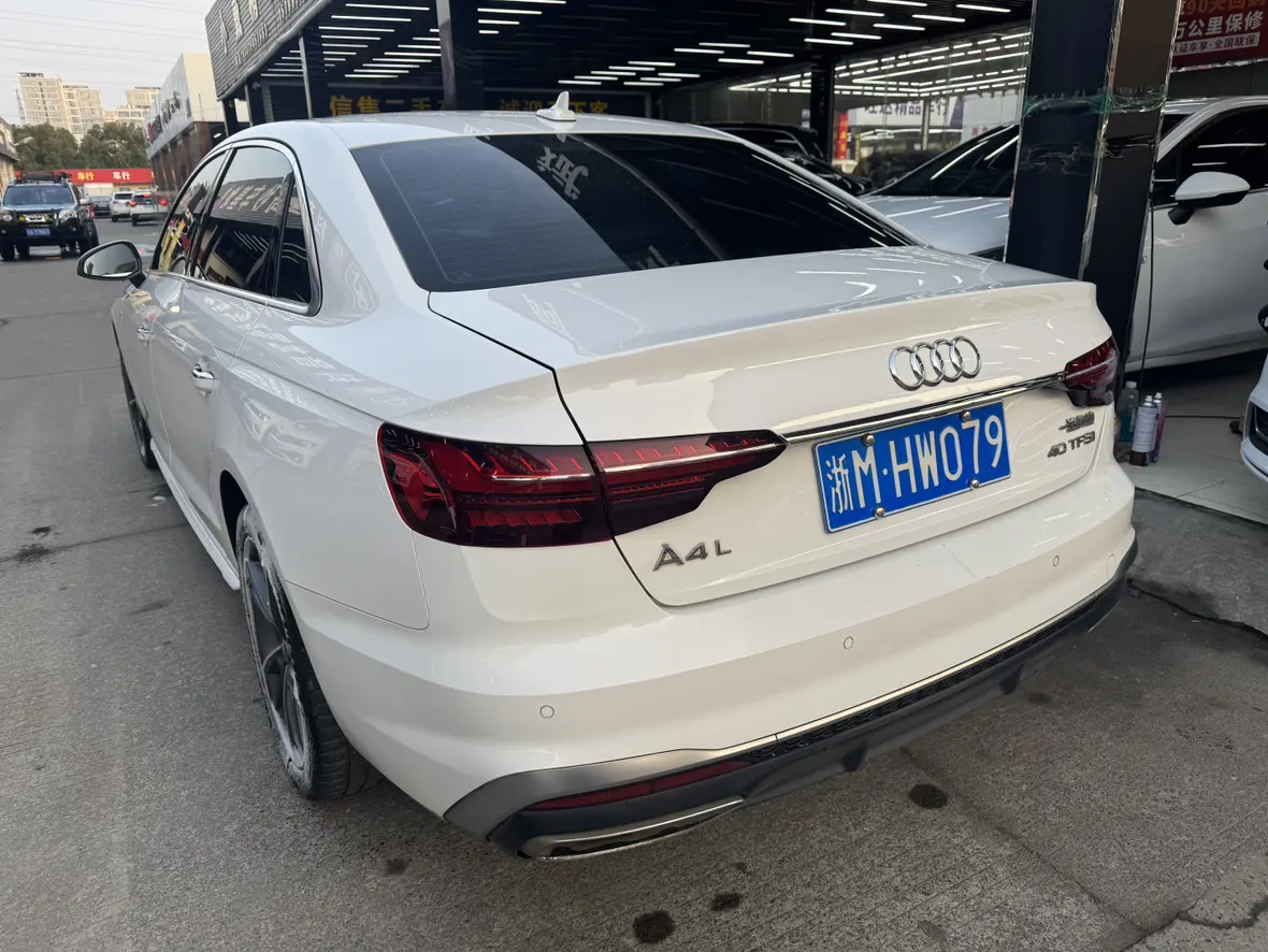 Audi A4L