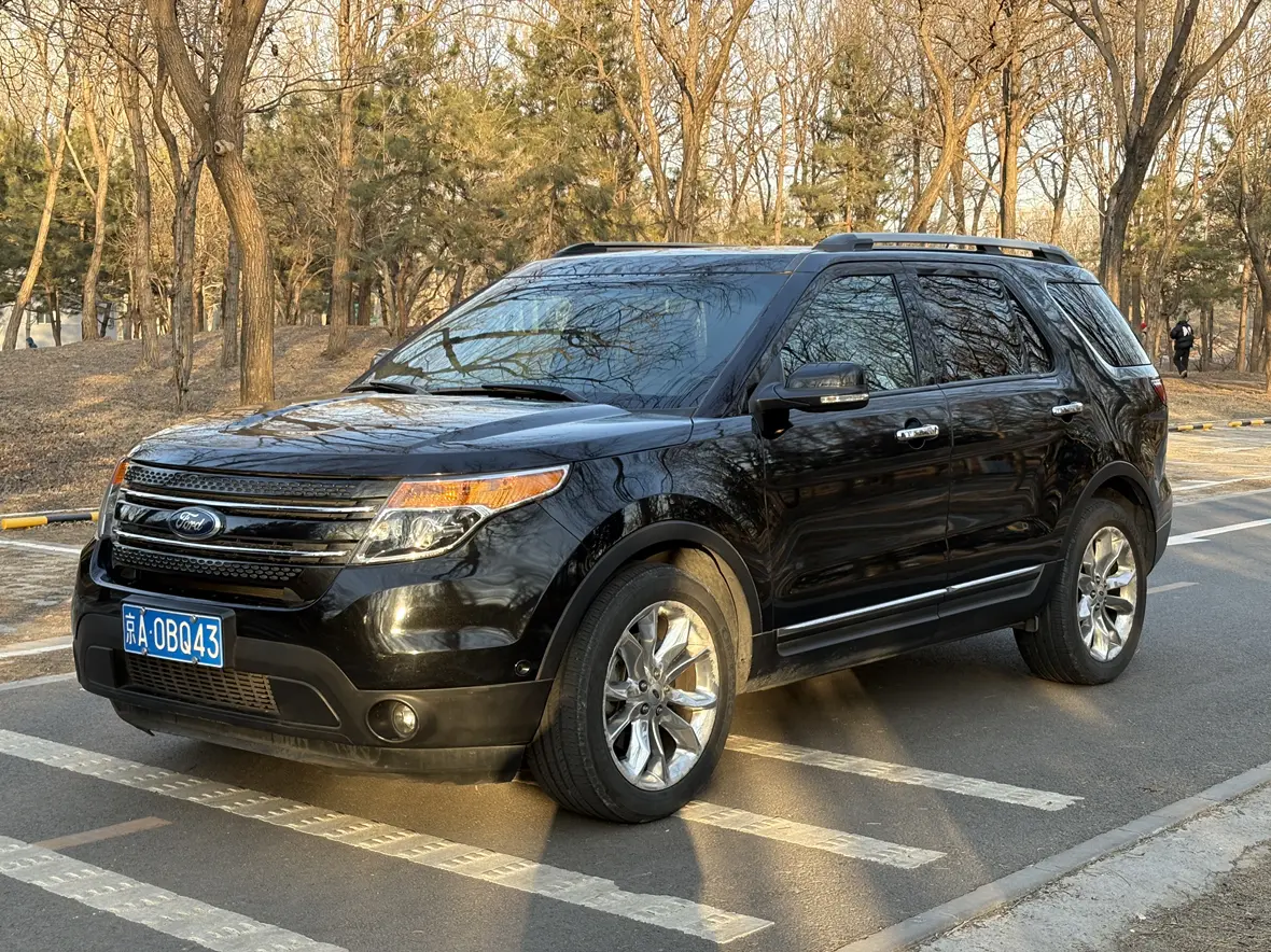 Ford Explorer  из Китая