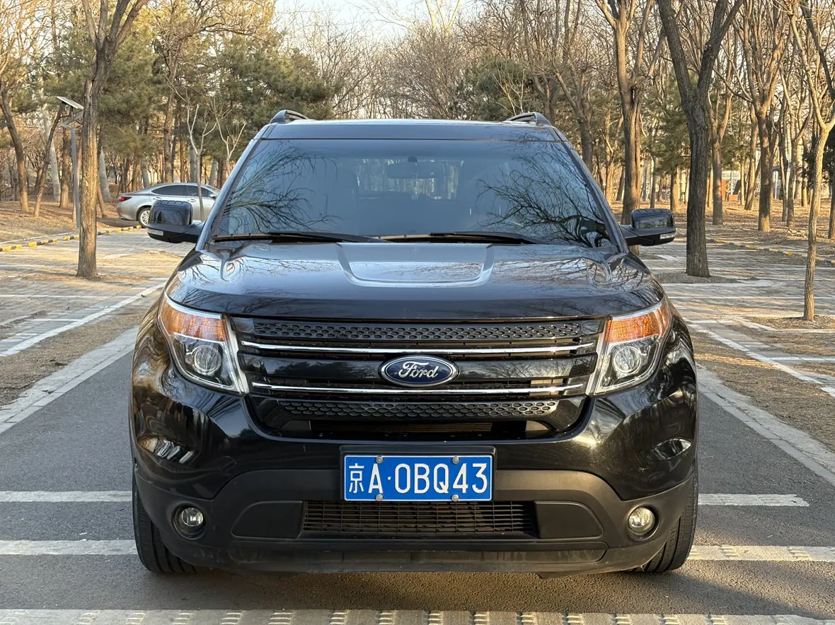 Ford Explorer  из Китая