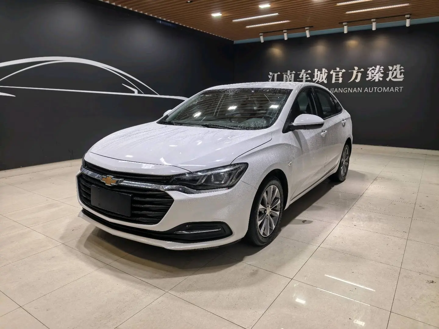 Chevrolet Monza (Cruze)  из Китая