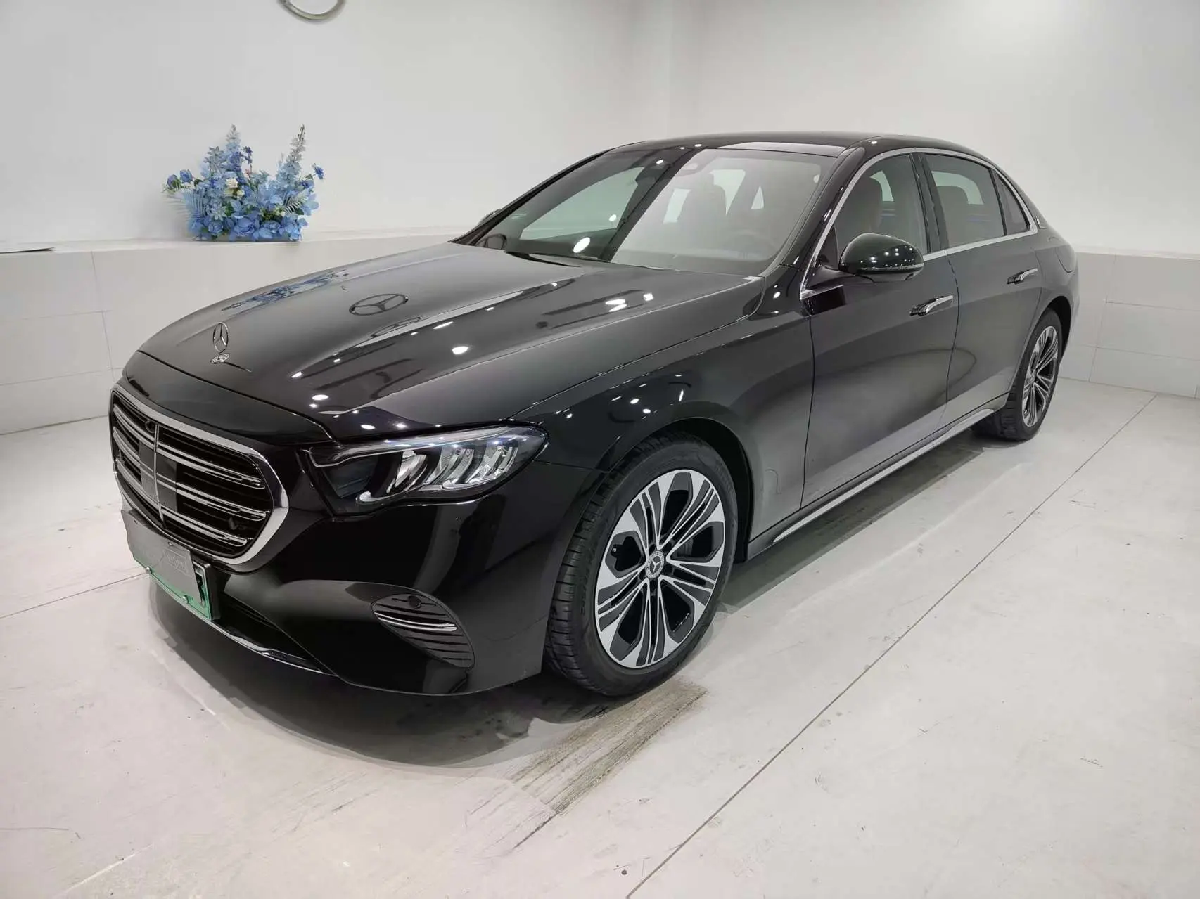 Mercedes-Benz E-Class PHEV  из Китая