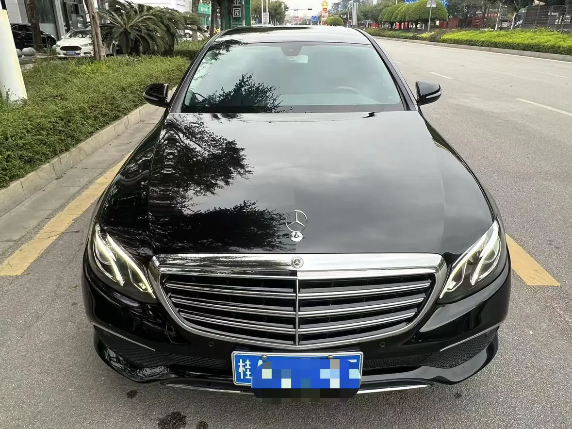 Mercedes-Benz E-Class  из Китая