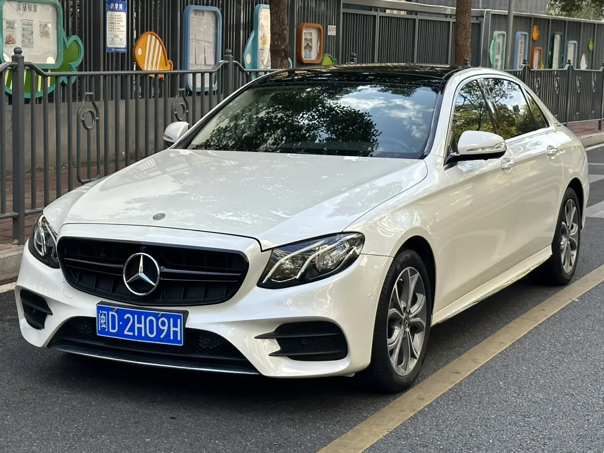 Mercedes-Benz E-Class  из Китая