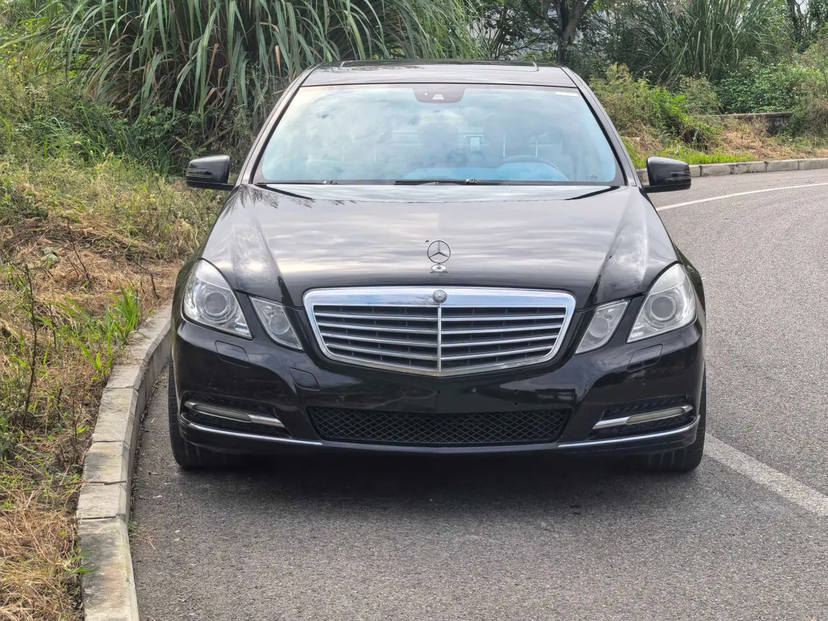 Mercedes-Benz E-Class  из Китая
