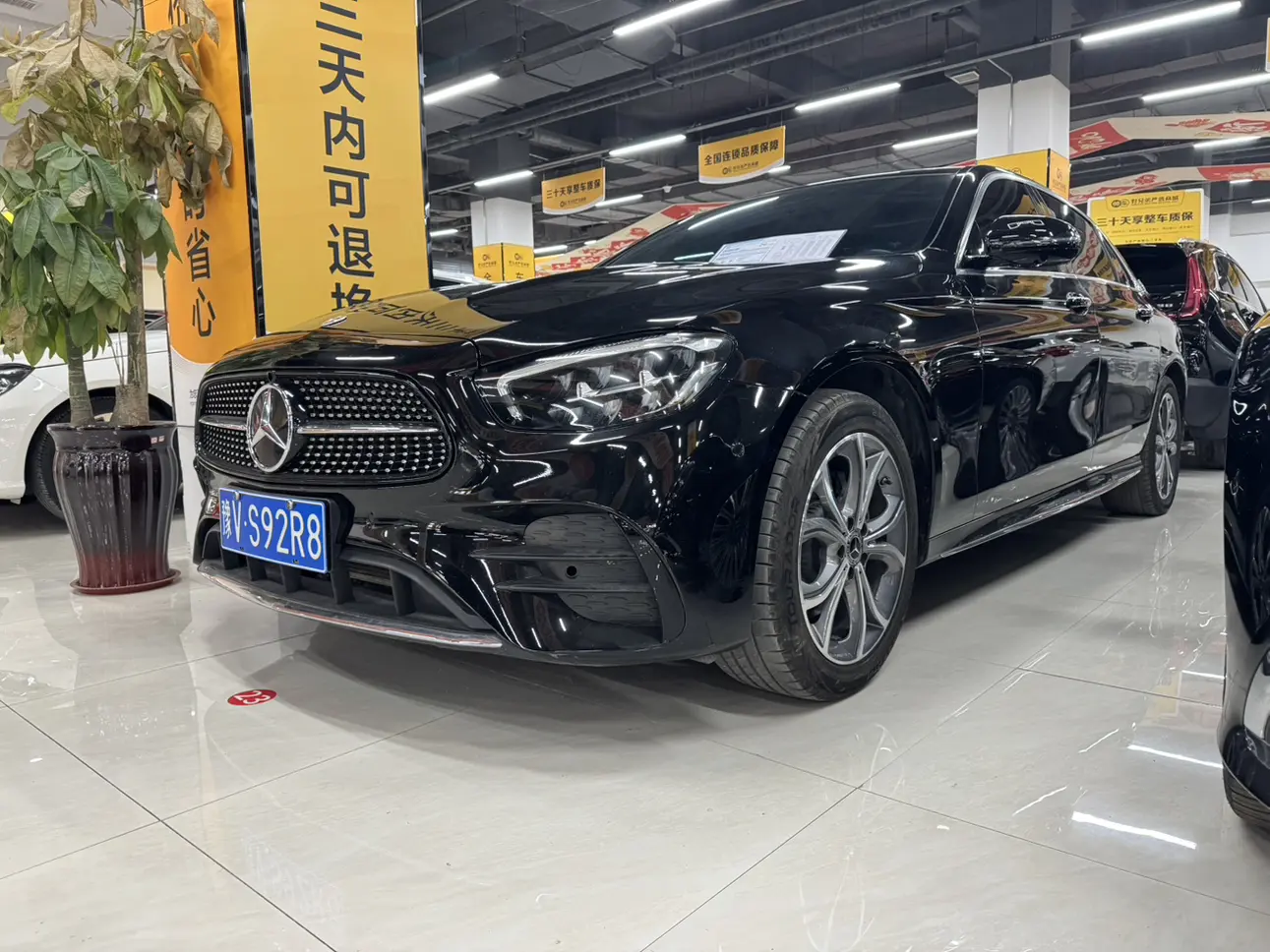 Mercedes-Benz E-Class  из Китая