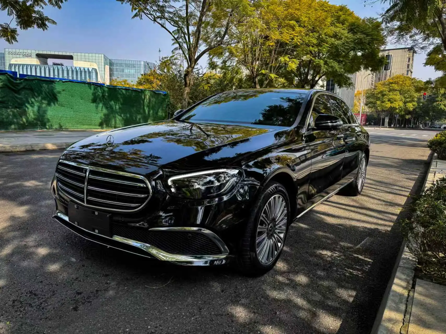 Mercedes-Benz E-Class  из Китая