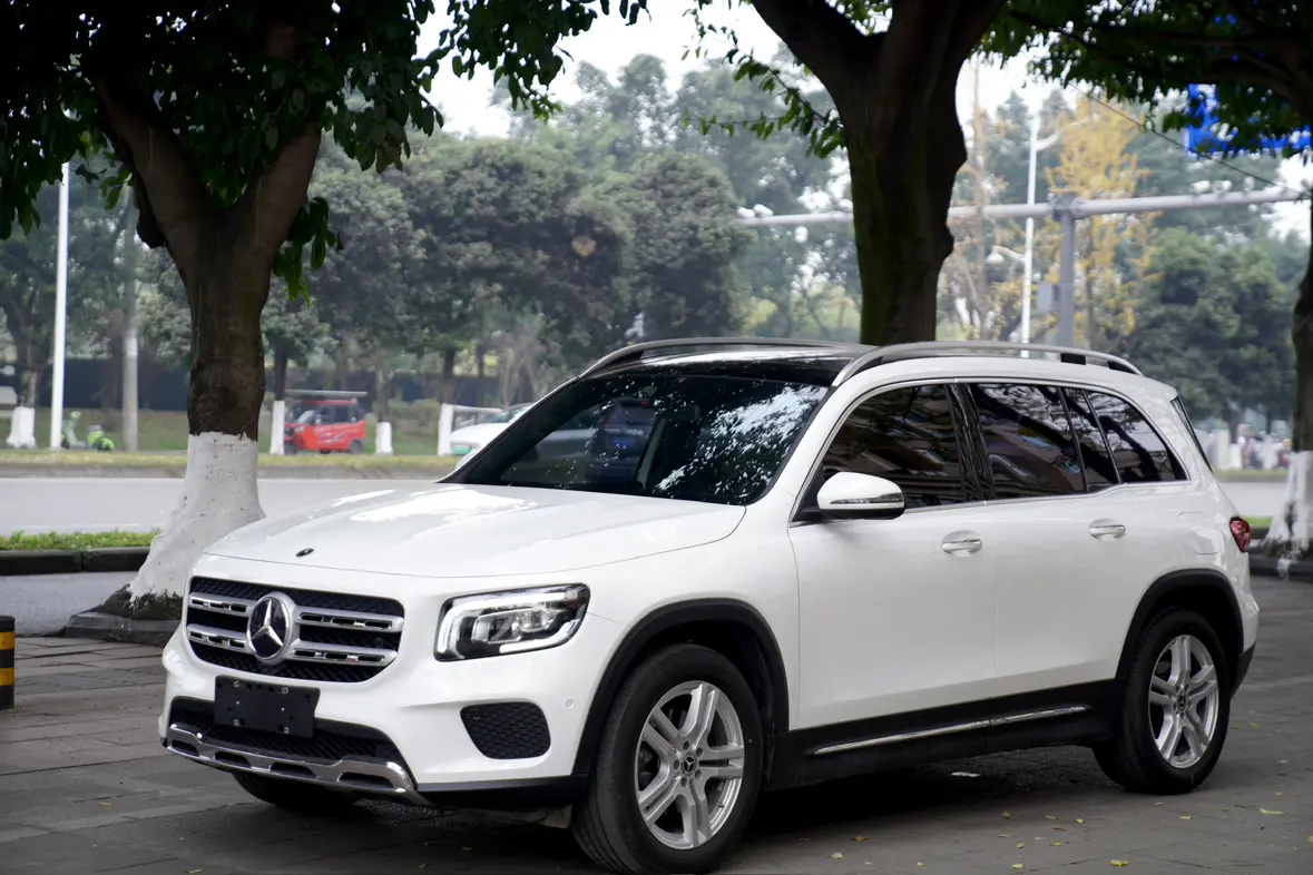 Mercedes-Benz GLB  из Китая