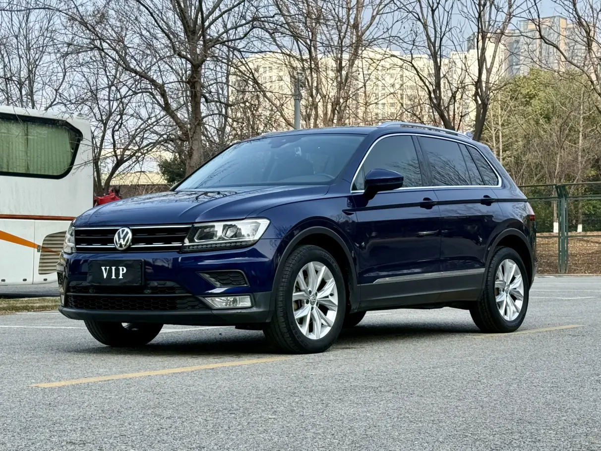 Volkswagen Tiguan  из Китая