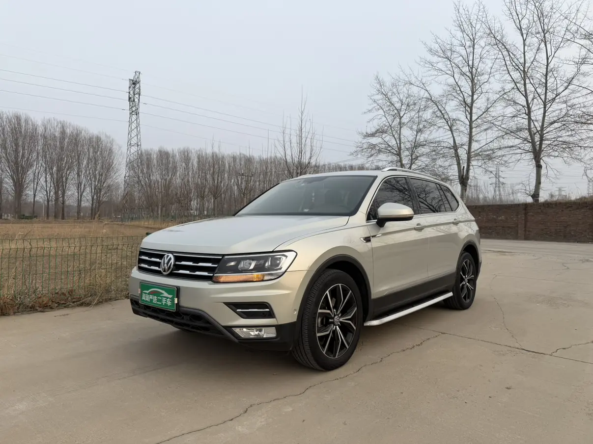 Volkswagen Tiguan L  из Китая