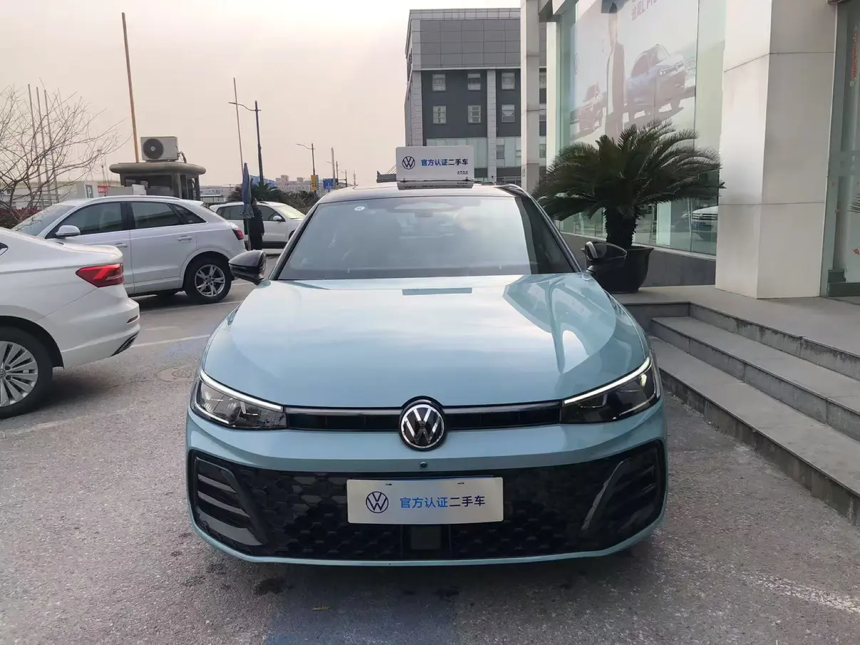 Volkswagen Passat  из Китая