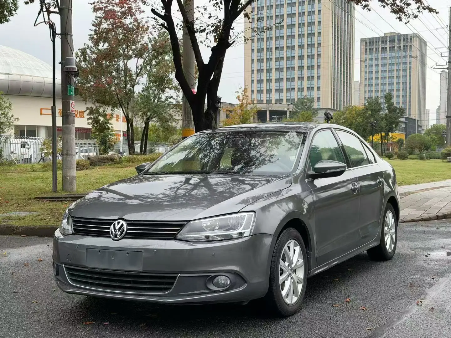 Volkswagen Sagitar  из Китая