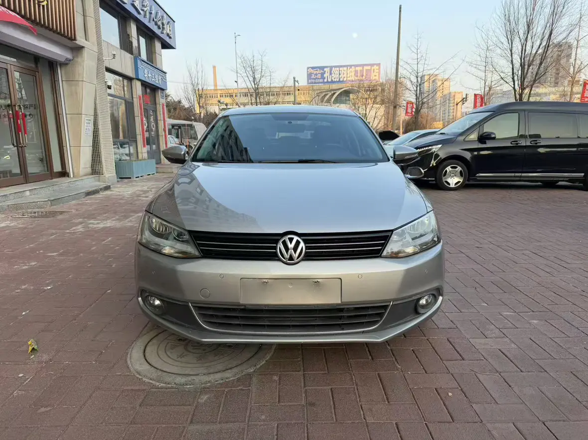 Volkswagen Sagitar  из Китая