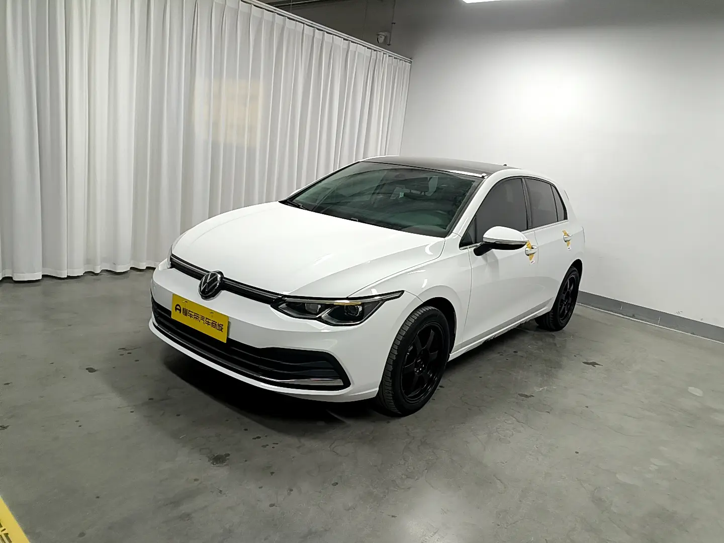 Volkswagen Golf  из Китая