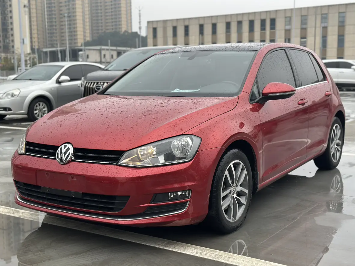 Volkswagen Golf  из Китая