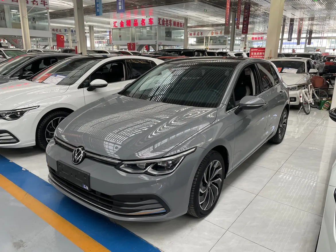 Volkswagen Golf  из Китая