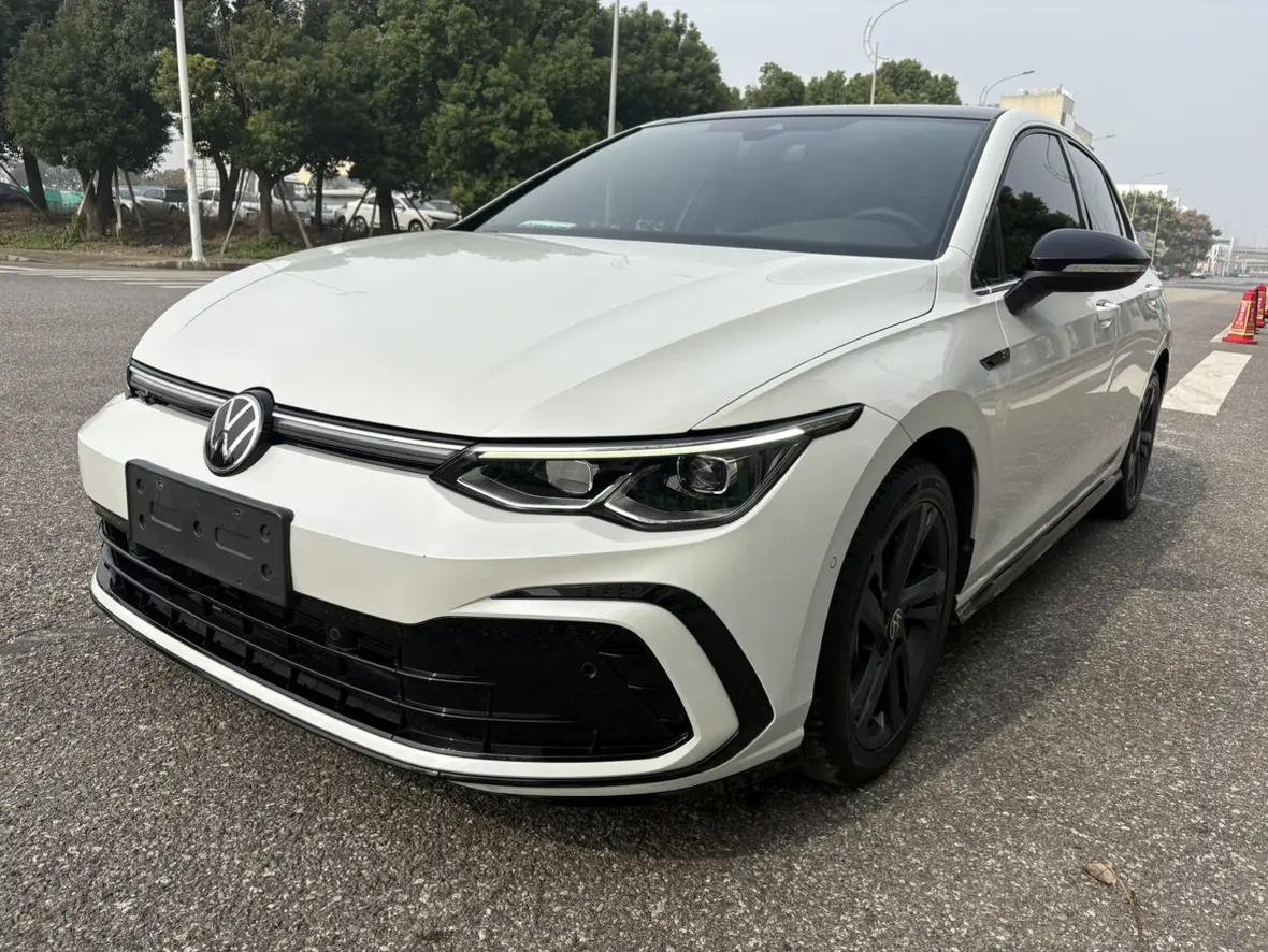 Volkswagen Golf  из Китая