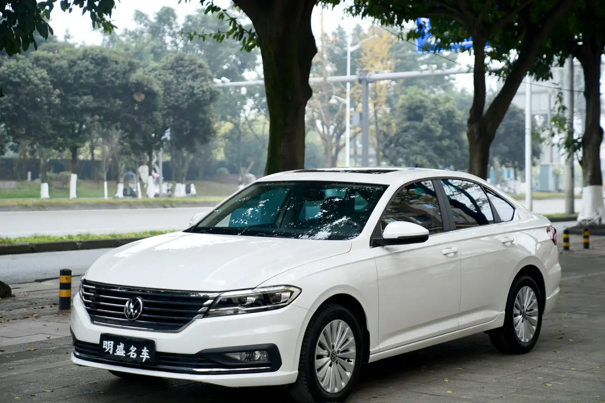 Volkswagen Lavida  из Китая