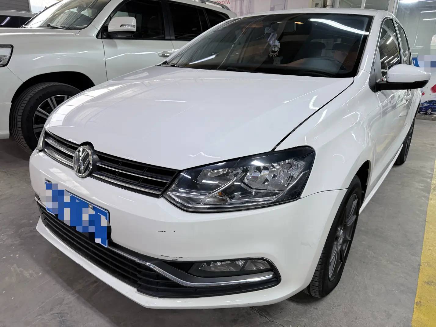 Volkswagen Polo  из Китая
