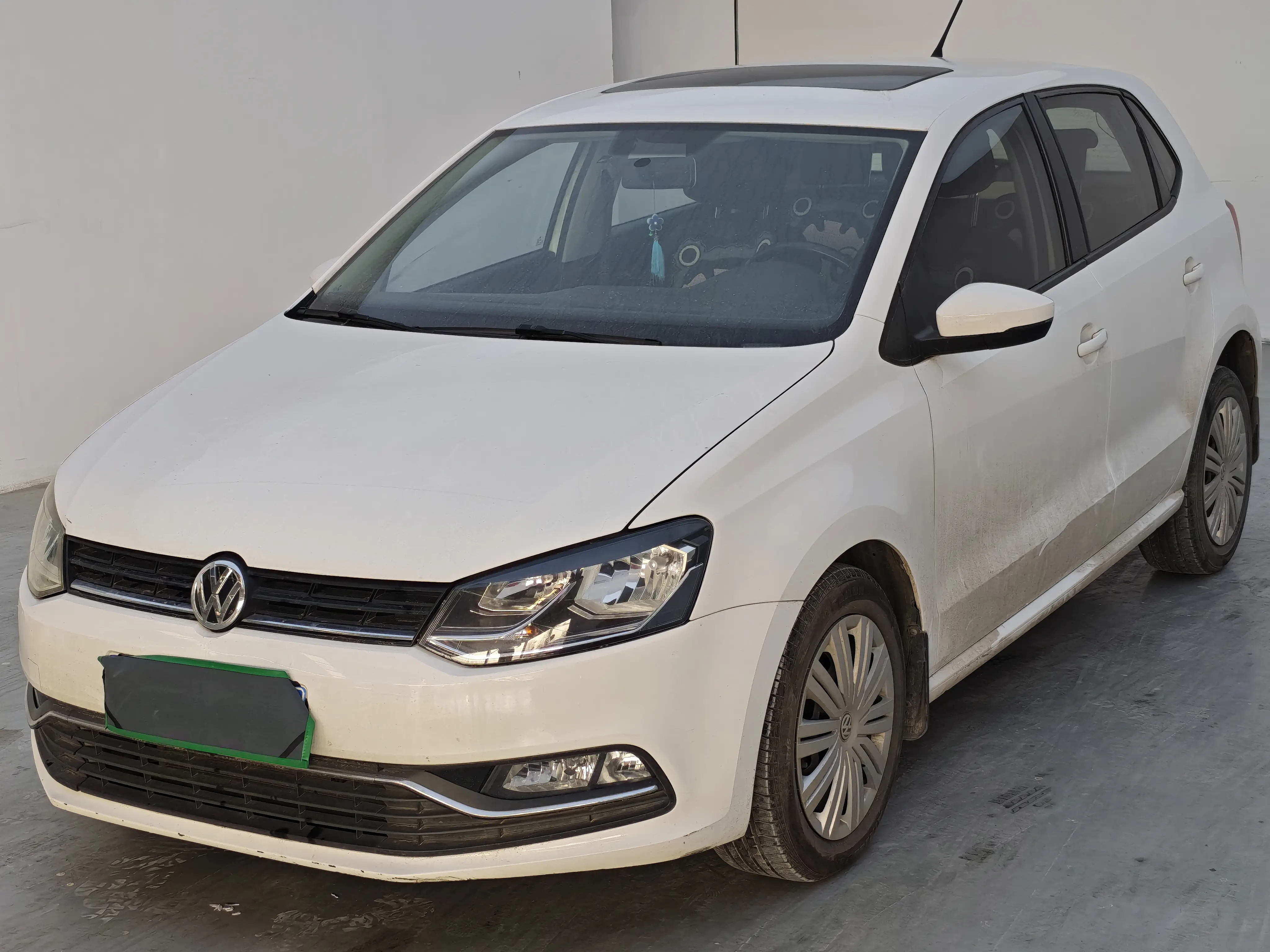 Volkswagen Polo  из Китая