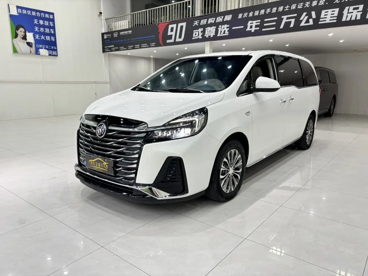 Buick GL8  из Китая