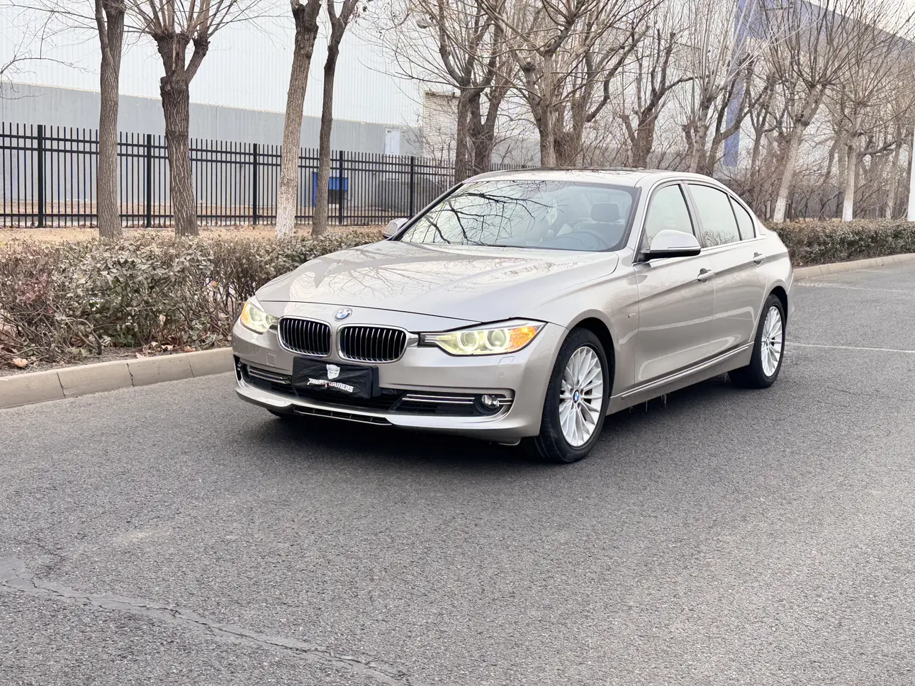 BMW 3 Series  из Китая