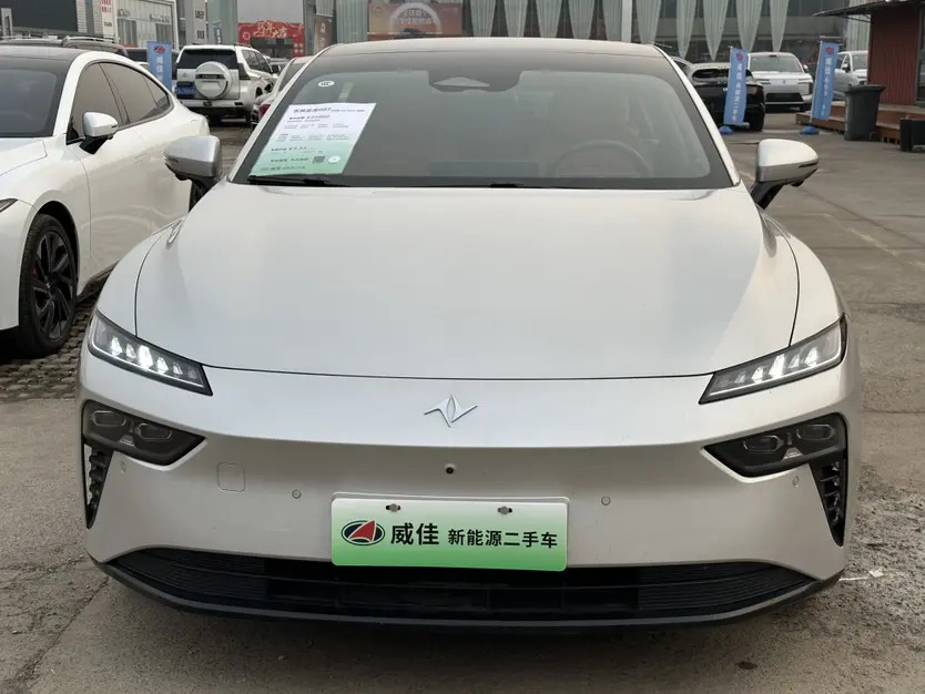 Dongfeng Eπ007  из Китая