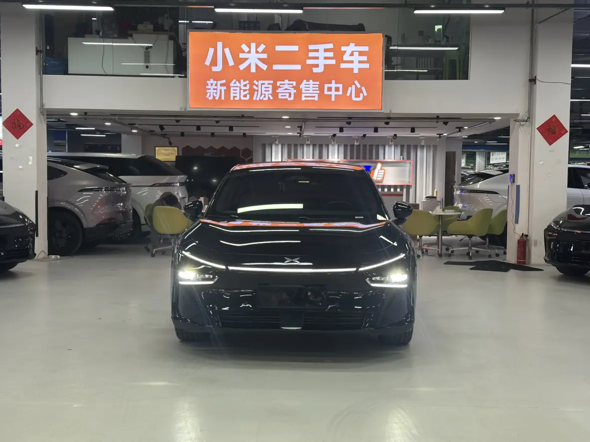 Xpeng P7+  из Китая