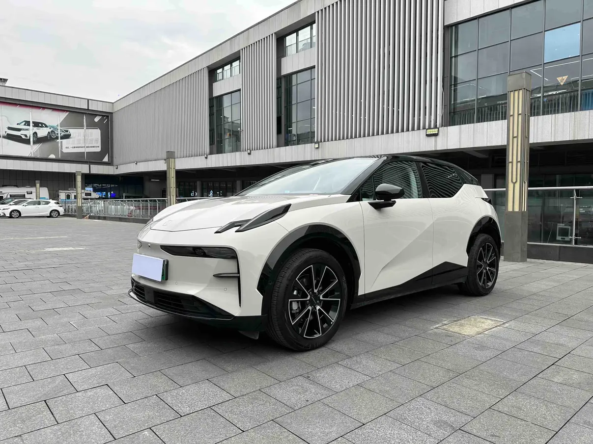 ZEEKR X  из Китая