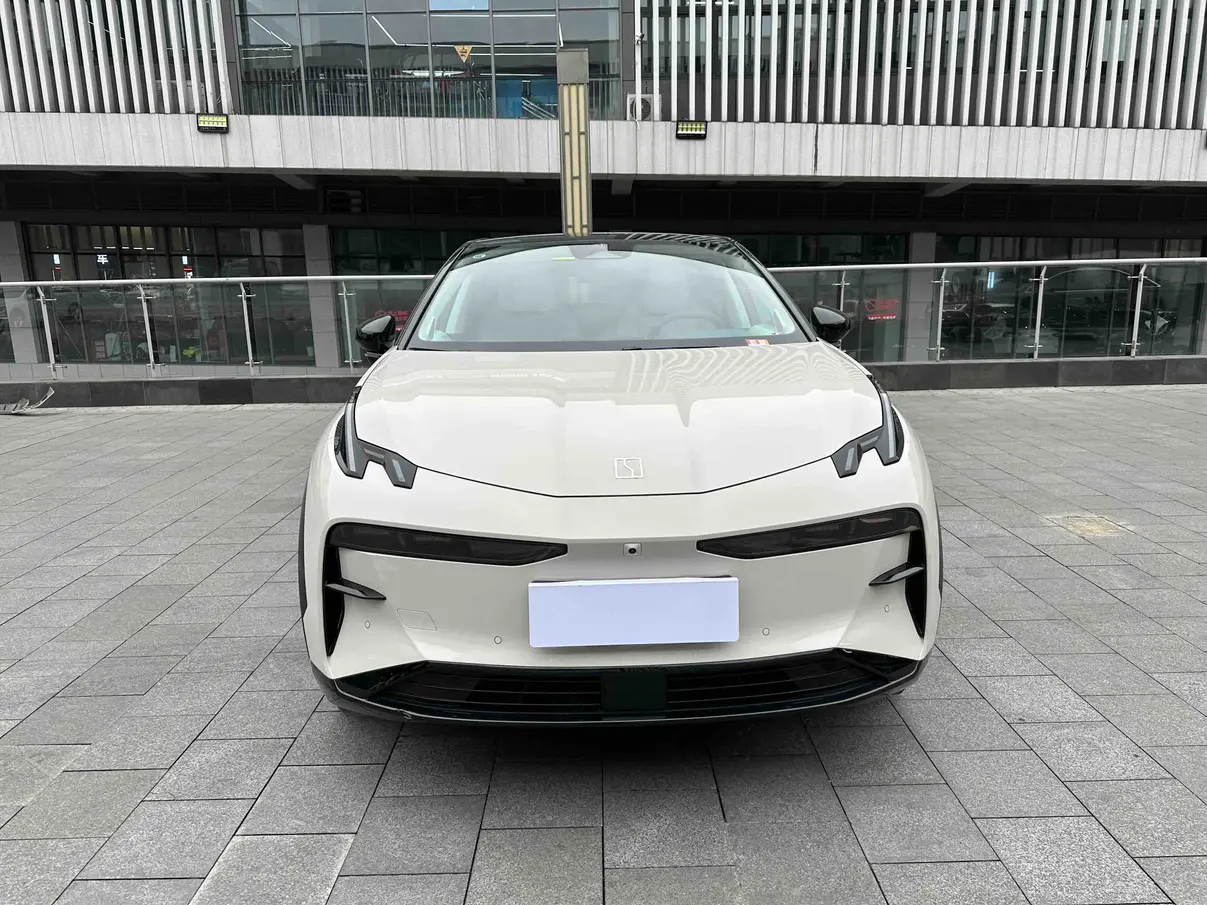 ZEEKR X  из Китая