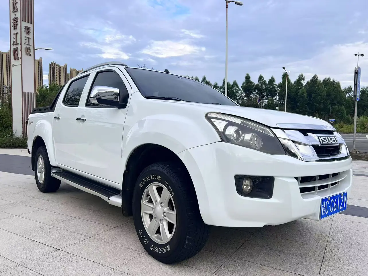 Isuzu D-MAX  из Китая